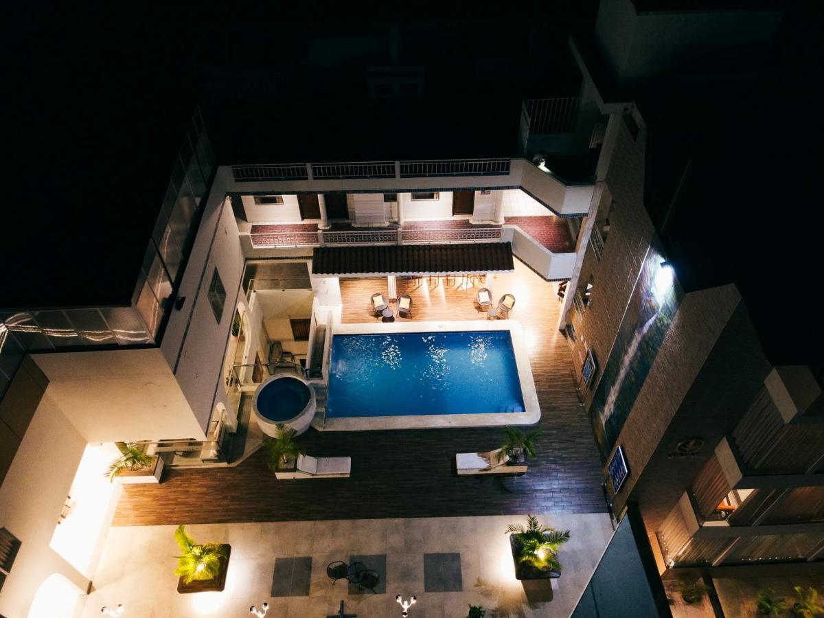 טראפוטו Hotel Nilas מראה חיצוני תמונה
