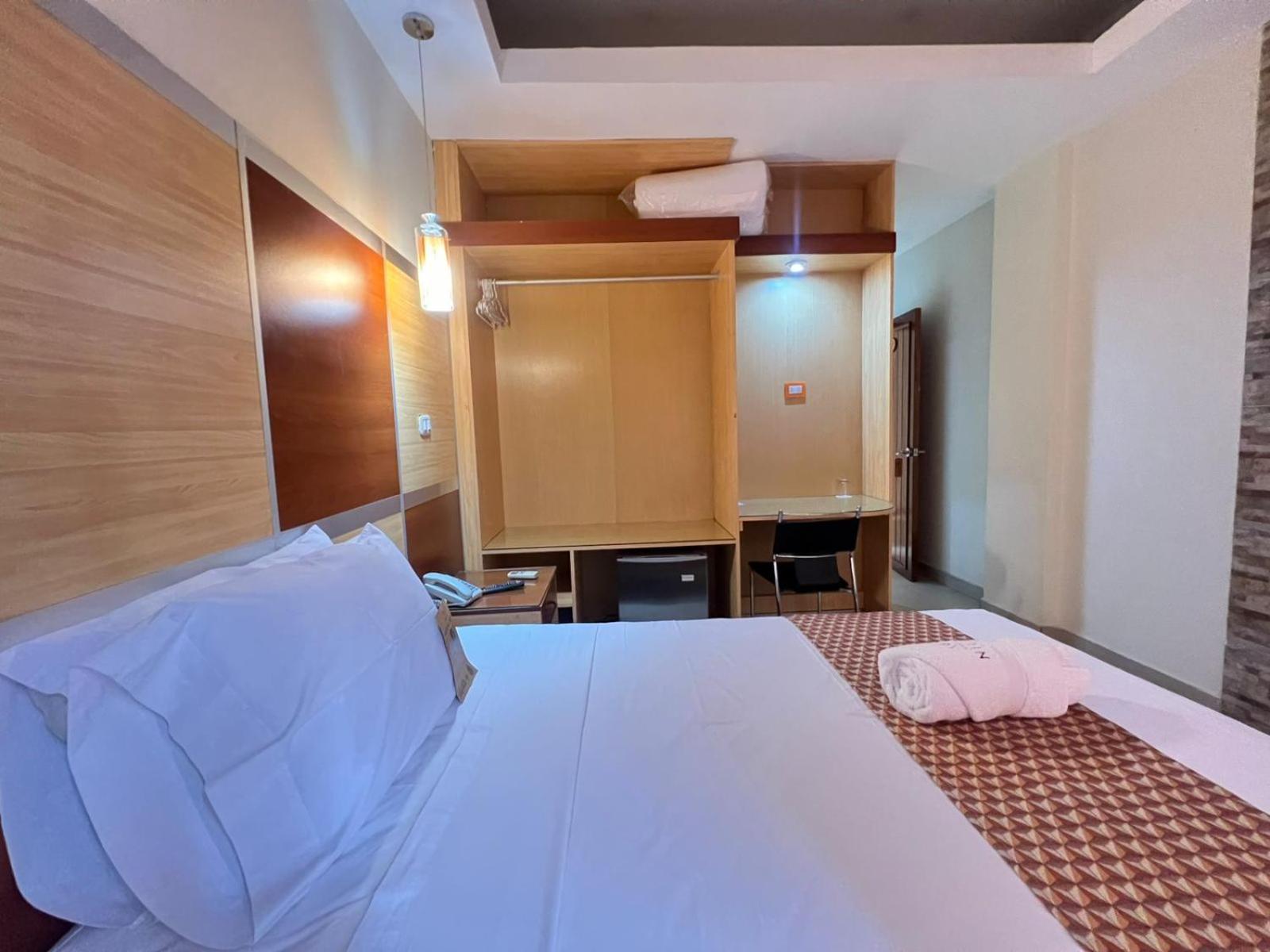 טראפוטו Hotel Nilas מראה חיצוני תמונה